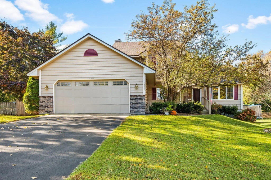 16357 Java Lane, Lakeville