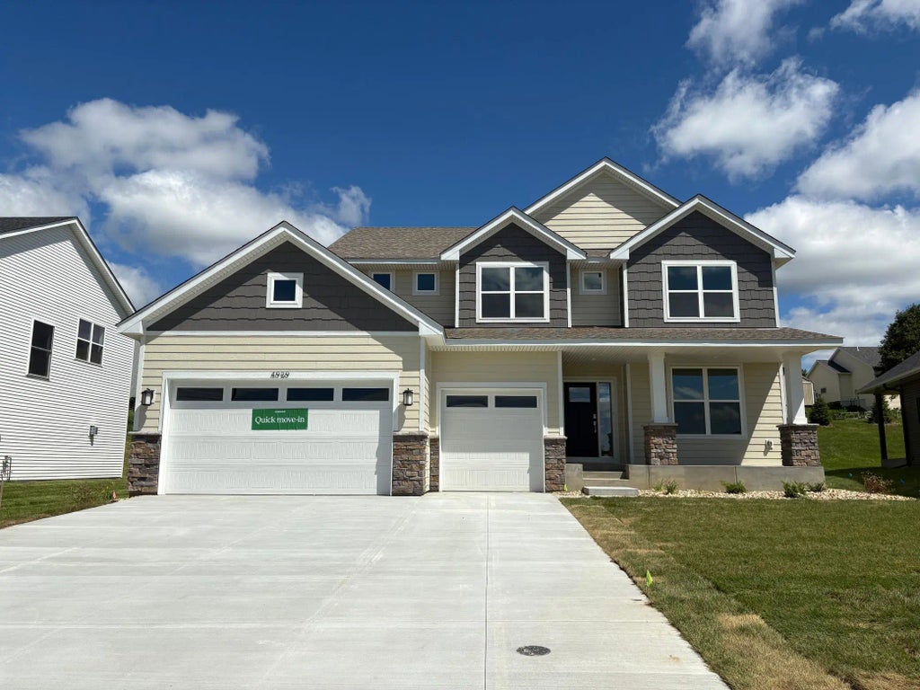 4939 Noble Drive Nw, Rochester