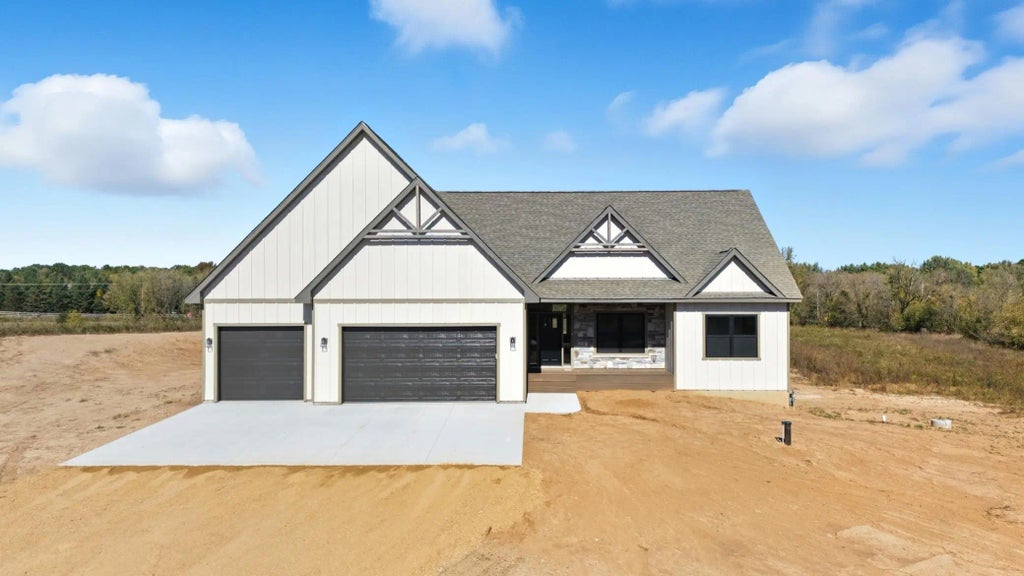 296 Valley Estates Court, Hudson