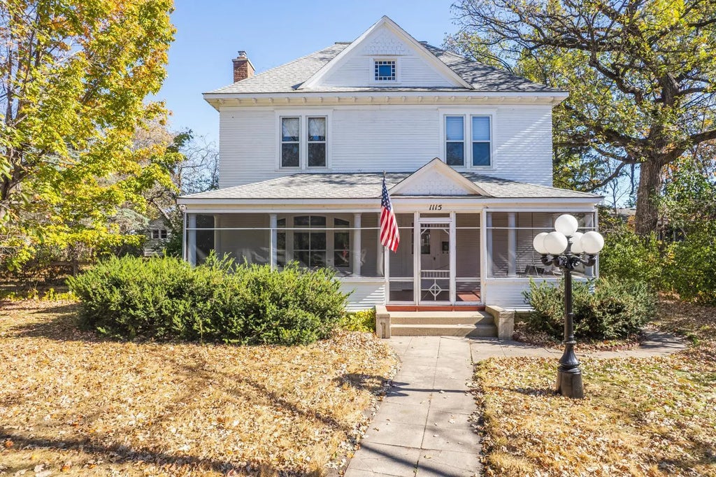 1115 Summit Avenue, Detroit Lakes