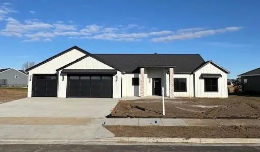 1021 24th Street N, Sartell