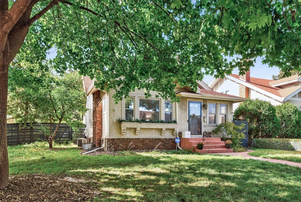 4712 Stevens Avenue, Minneapolis