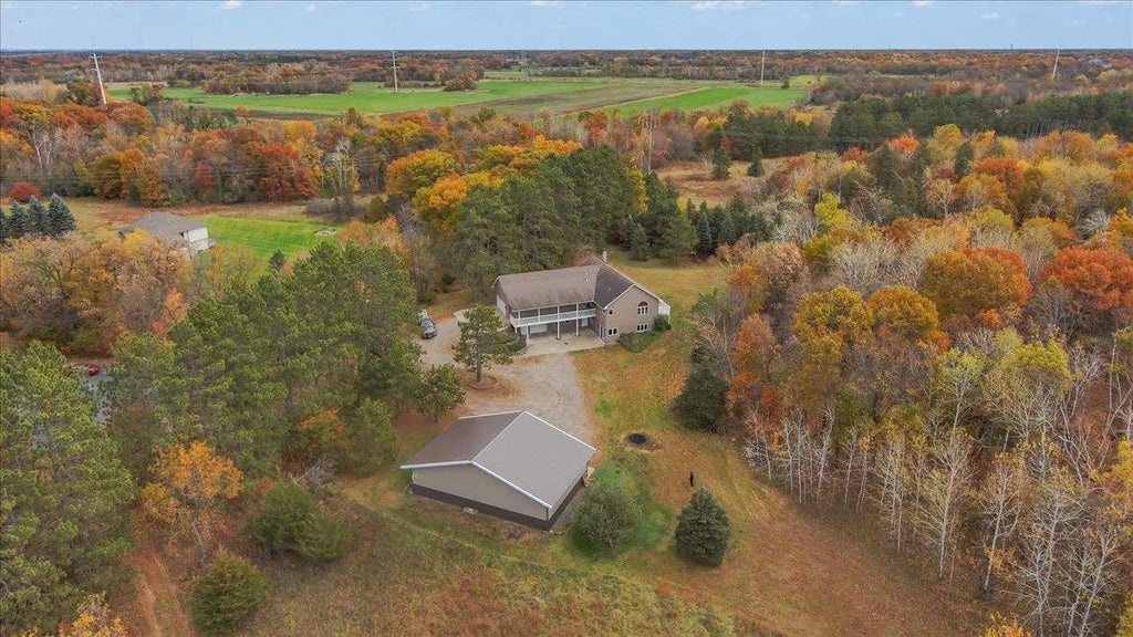 16887 Partridge Street Nw, Andover