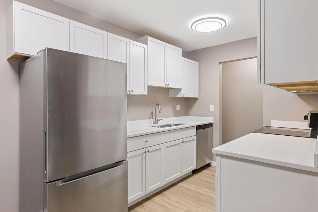 3431 Kent Street 704, Shoreview