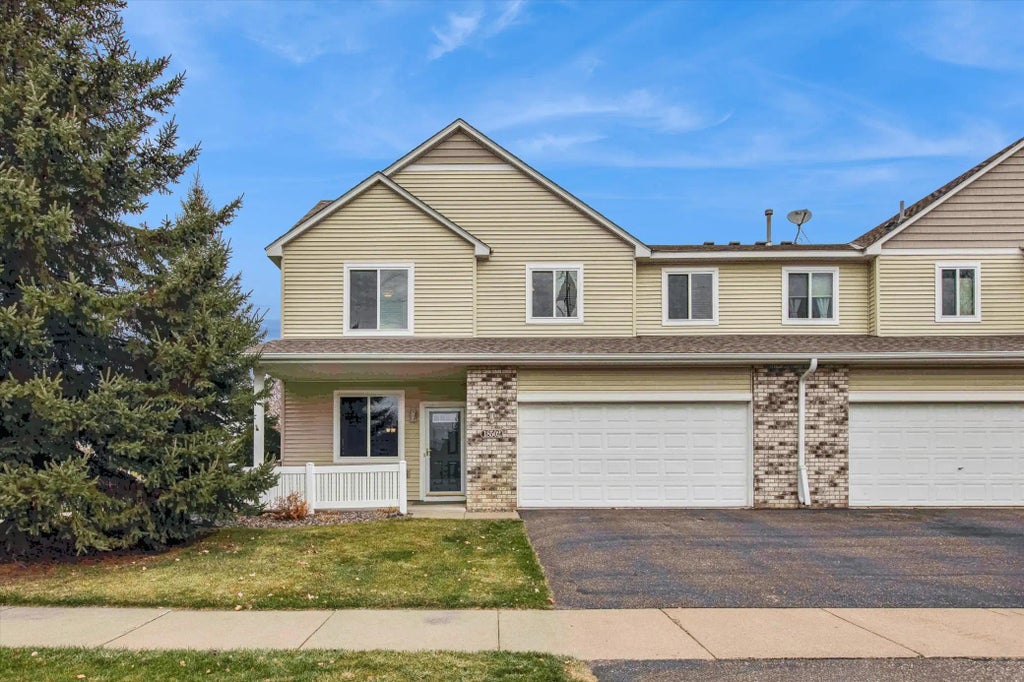 18502 97th Place N 2204, Maple Grove