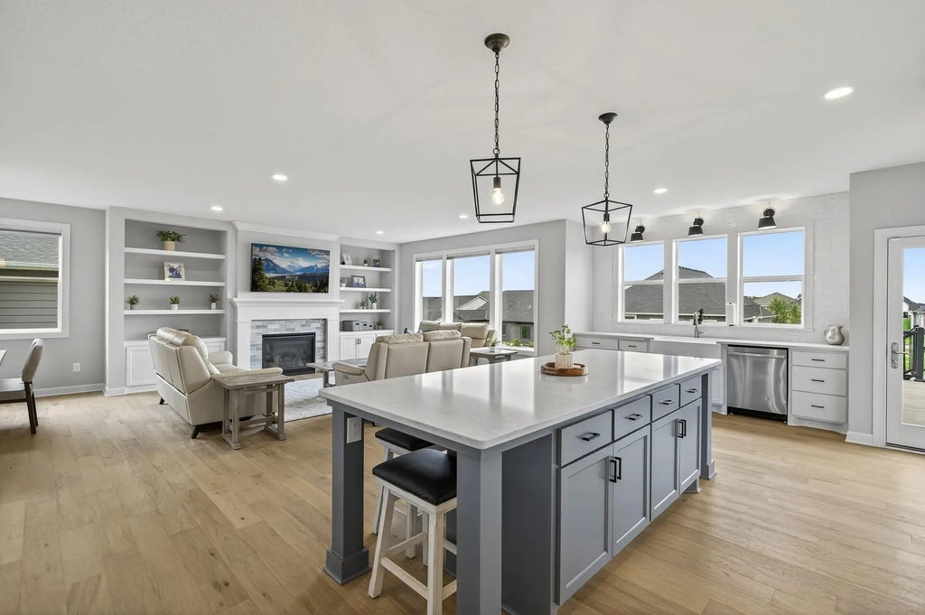 15450 110th Avenue N, Dayton