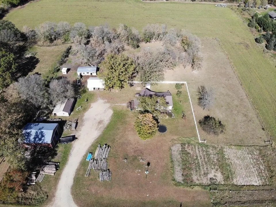 60327 335th Street, Compton Twp