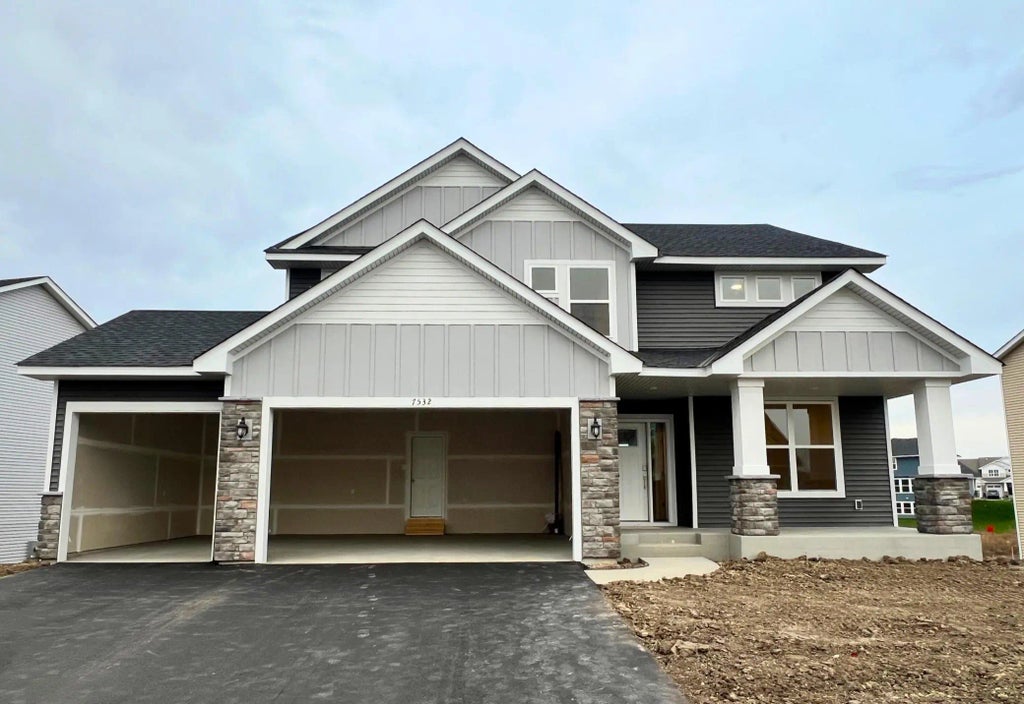 7532 Lotus Lane, Lino Lakes