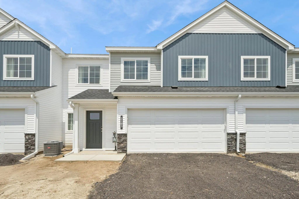 12660 Pond View Road, Zimmerman