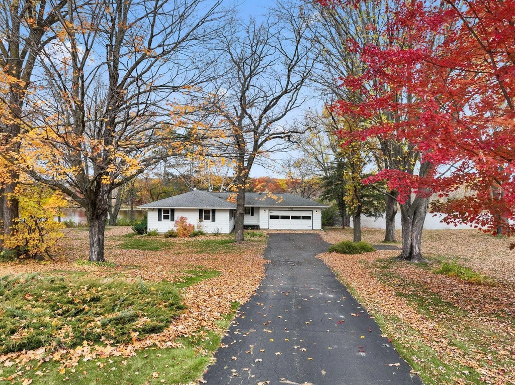 20188 Ann River Drive, Arthur Twp