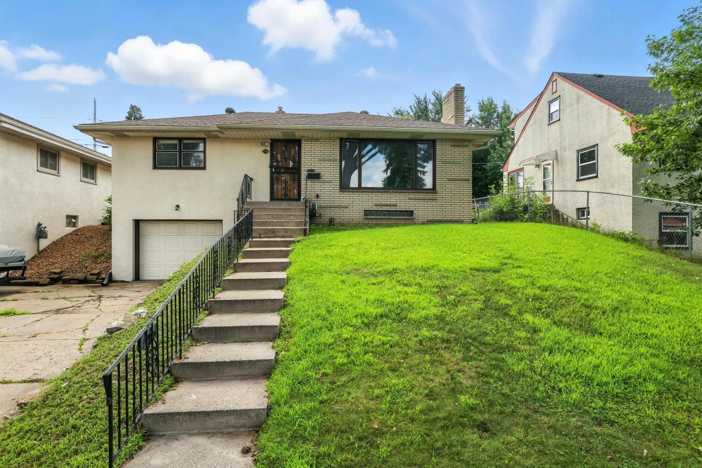 2168 5th Street E, Saint Paul