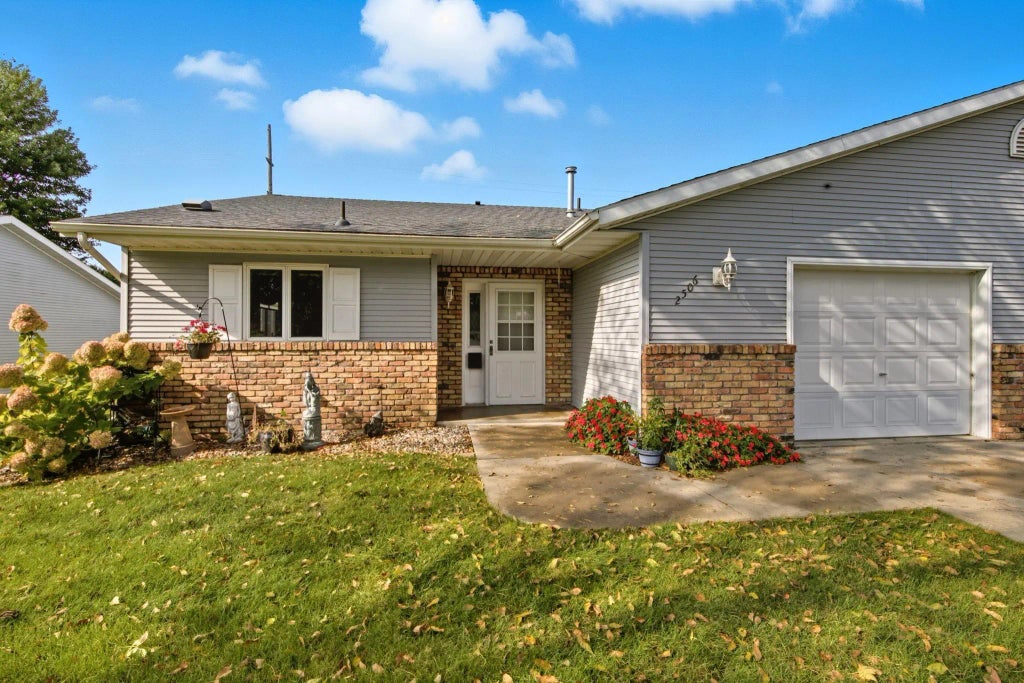 2506 9th Street Sw, Willmar