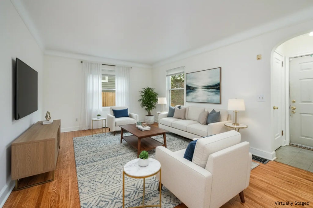 37 Queen Avenue S, Minneapolis