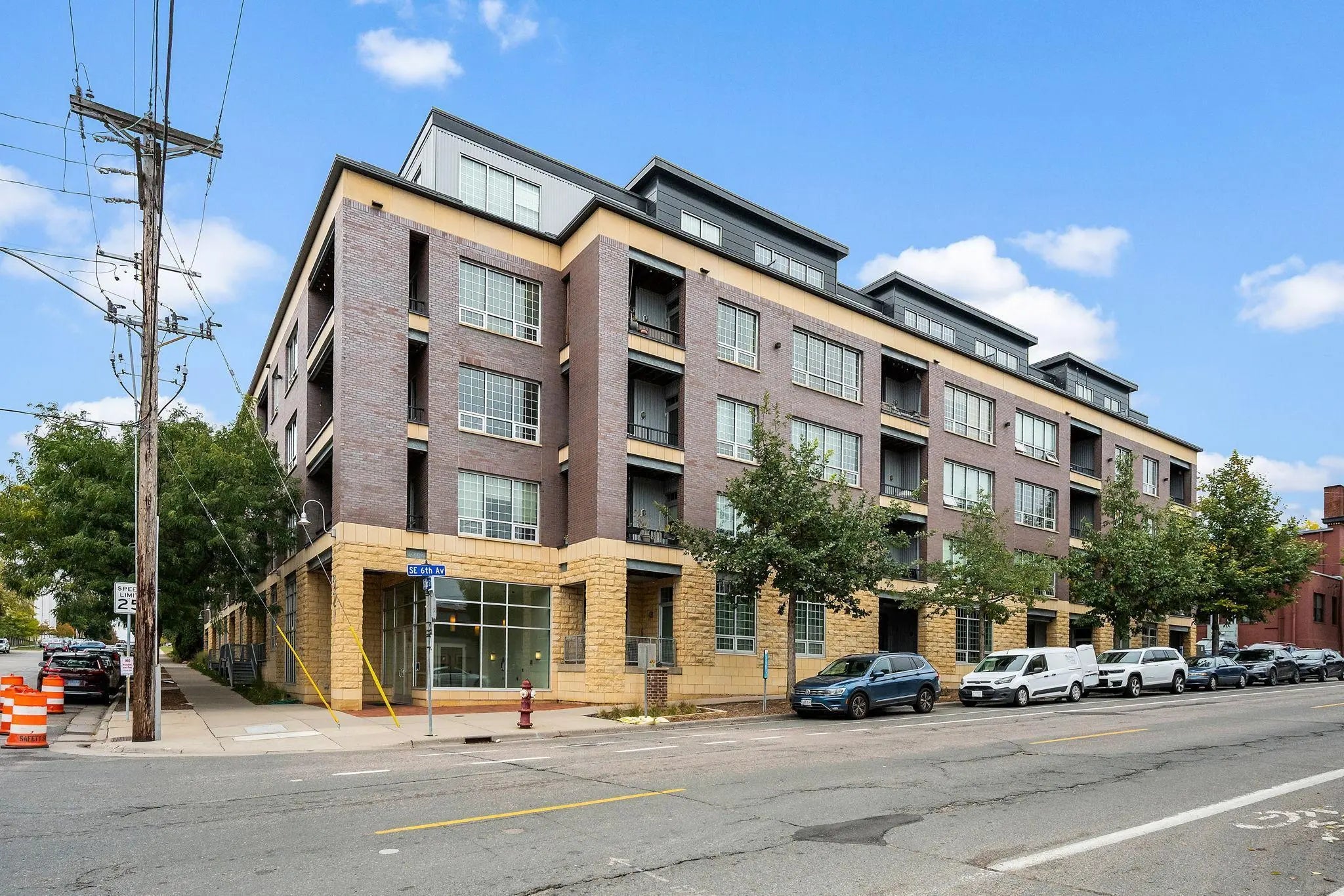 Photo of Listing #6805270