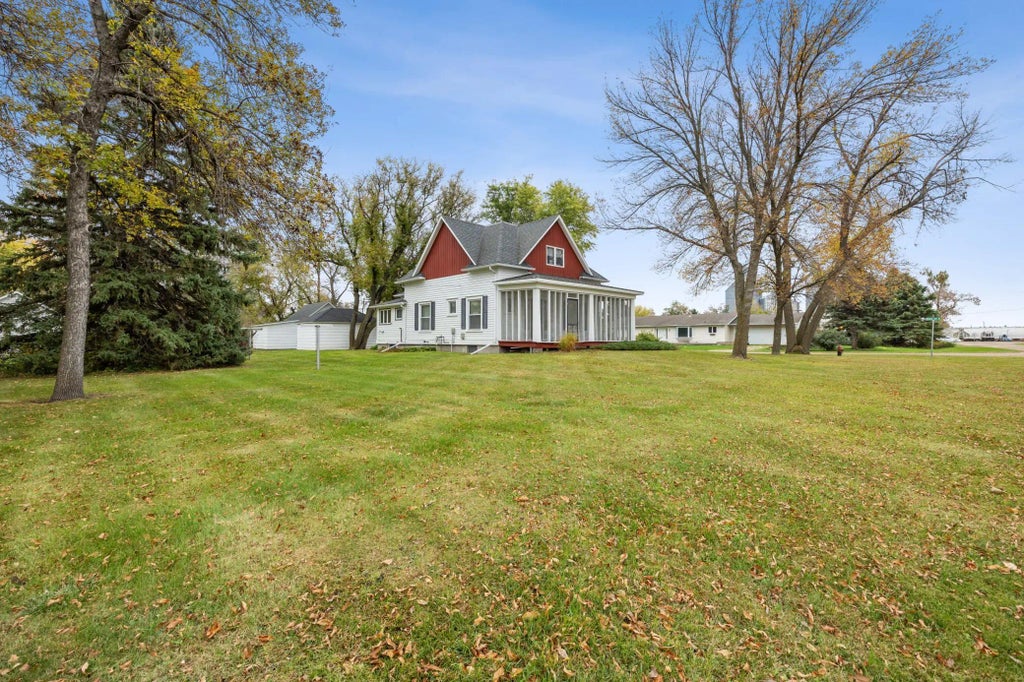 201 1st Avenue E, Buffalo