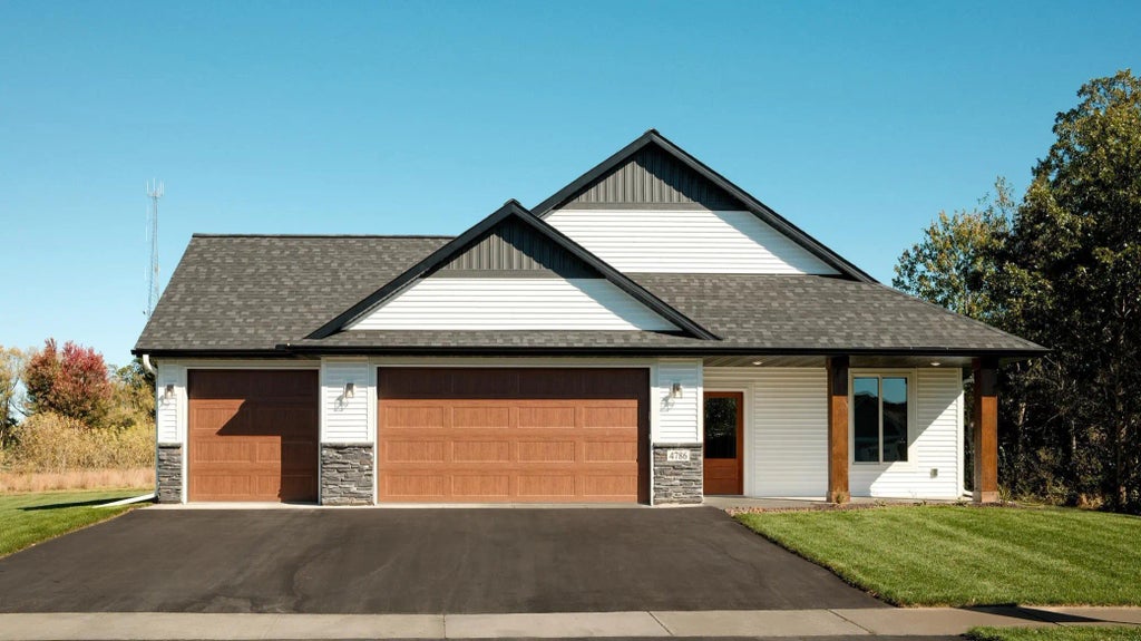 4786 384th Street, North Branch