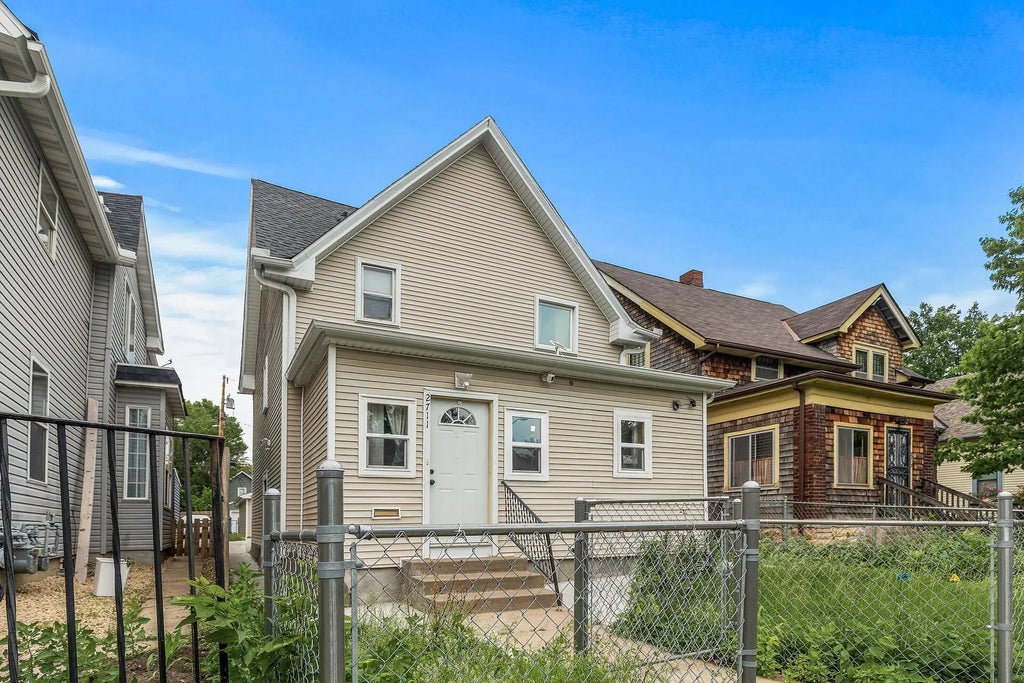2711 14th Avenue S, Minneapolis
