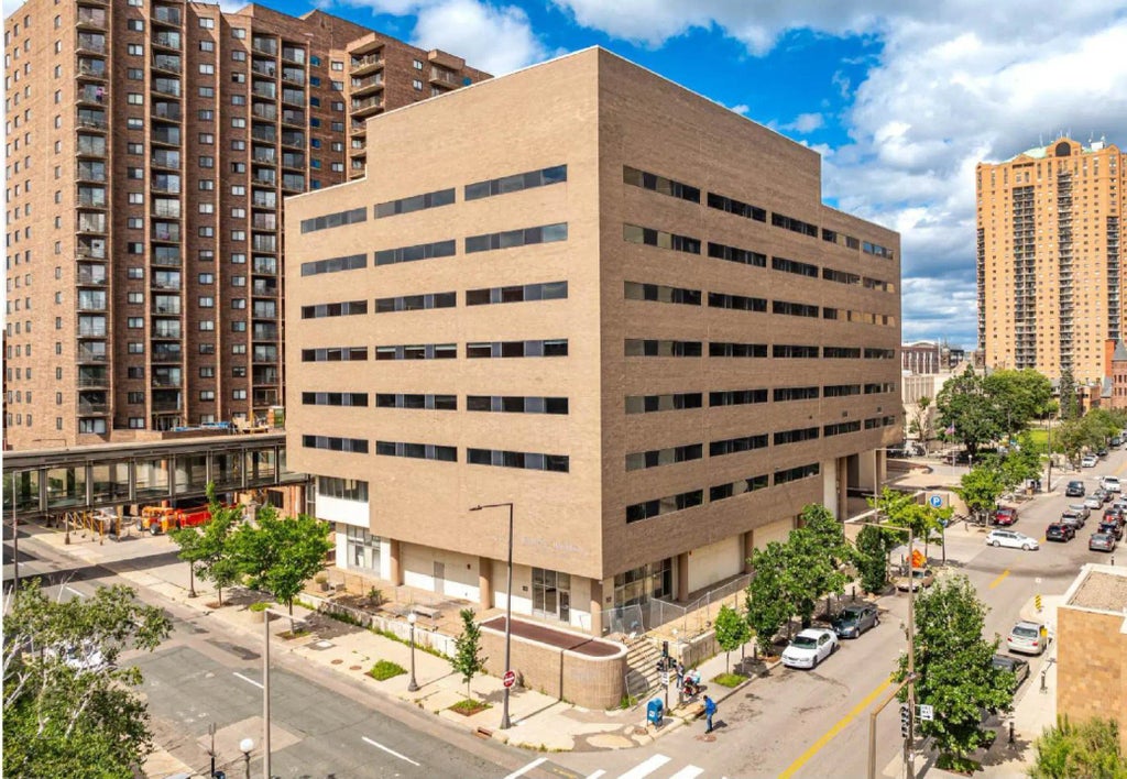 17 Exchange St W, Saint Paul