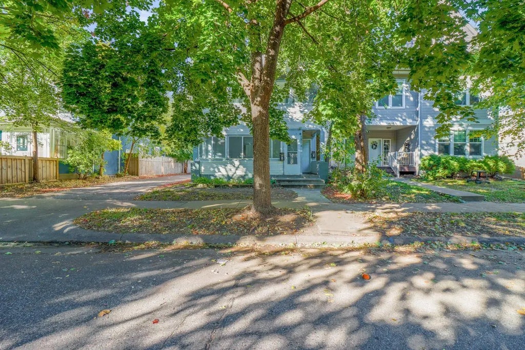 2814 Colfax Avenue S, Minneapolis