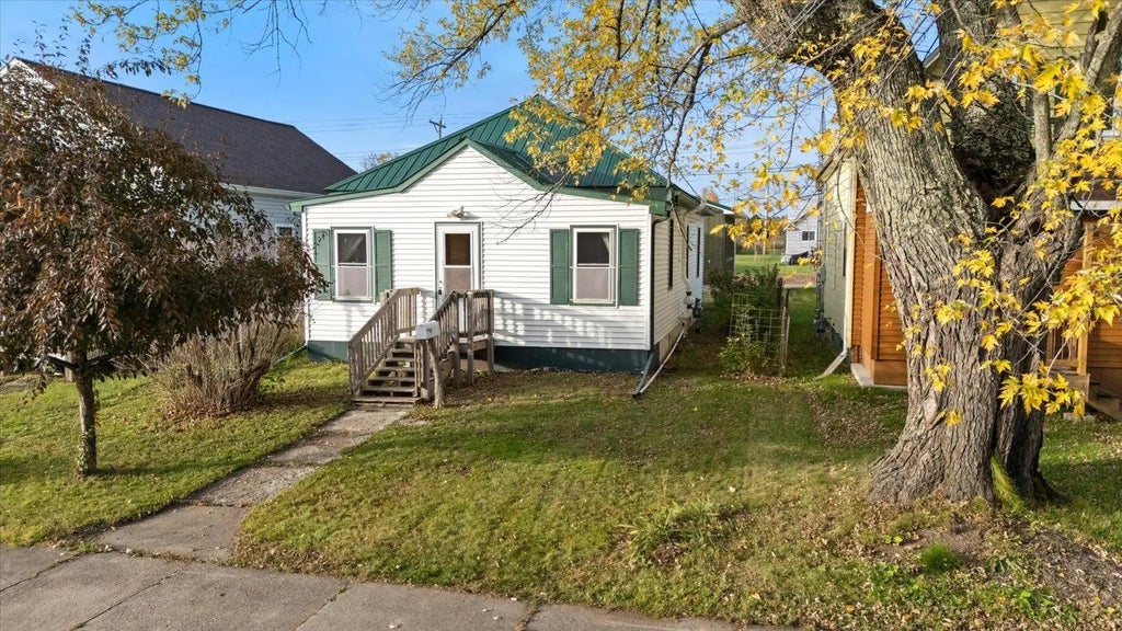 316 W 3rd Avenue N, Aurora