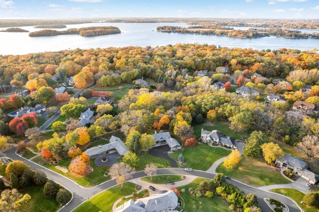 5880 Boulder Bridge Lane, Excelsior