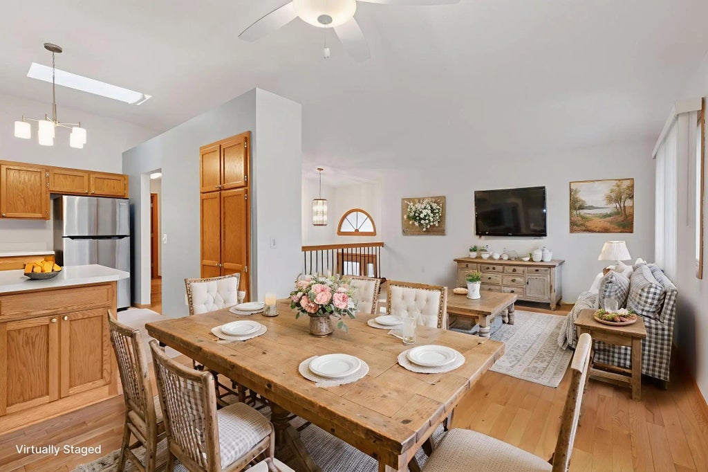 1617 Clemson Drive B, Eagan