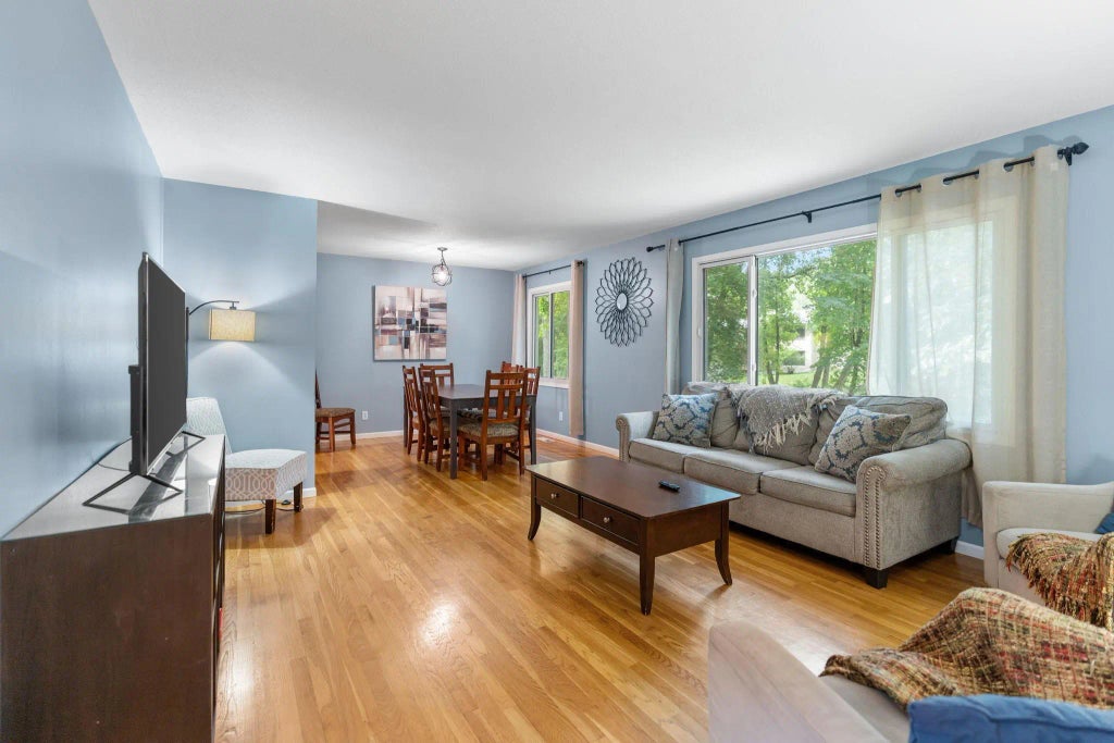 12808 Pheasant Run, Burnsville