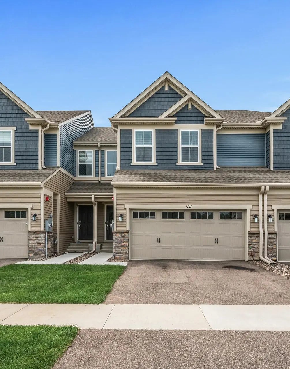 1771 Emerson Court, Chaska