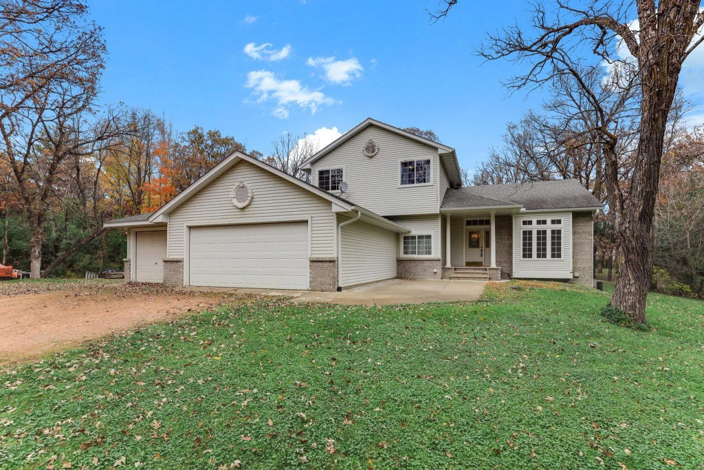 2131 Viking Boulevard Nw, Oak Grove