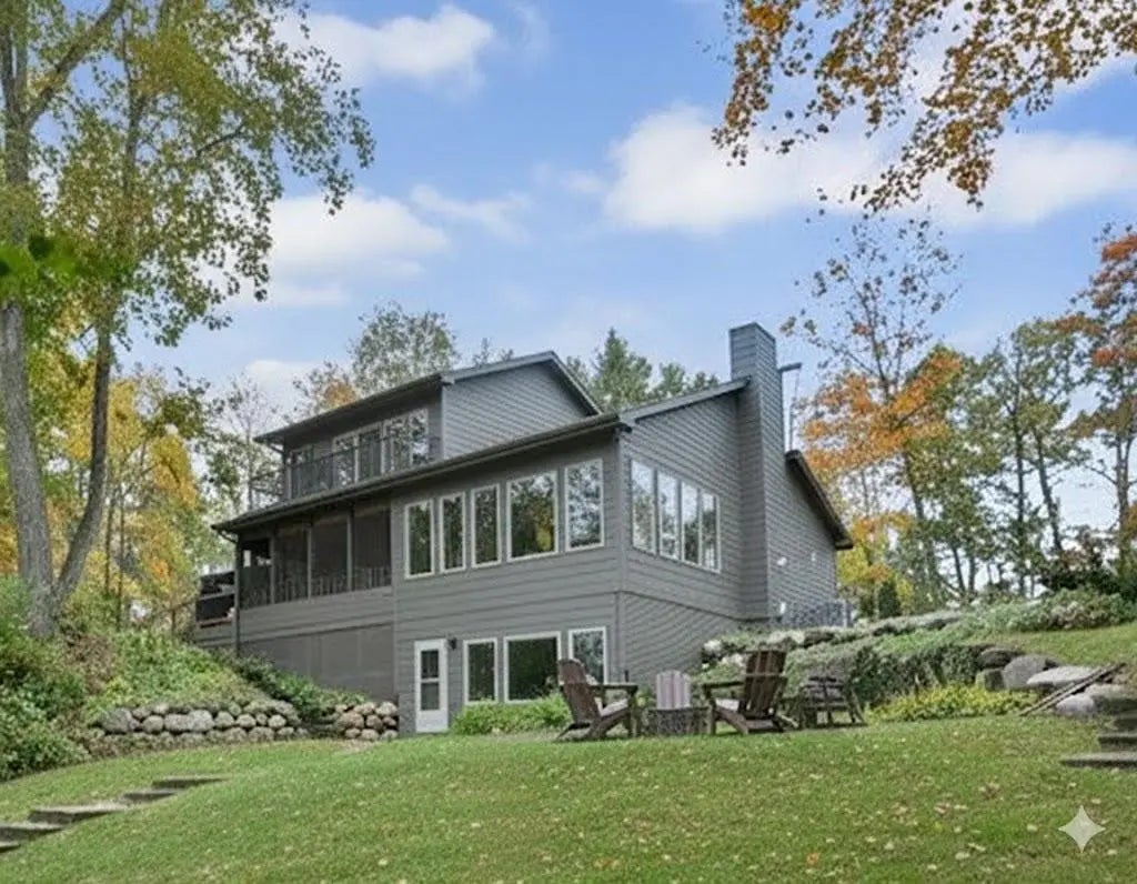 776 130th Street F, Garfield Twp