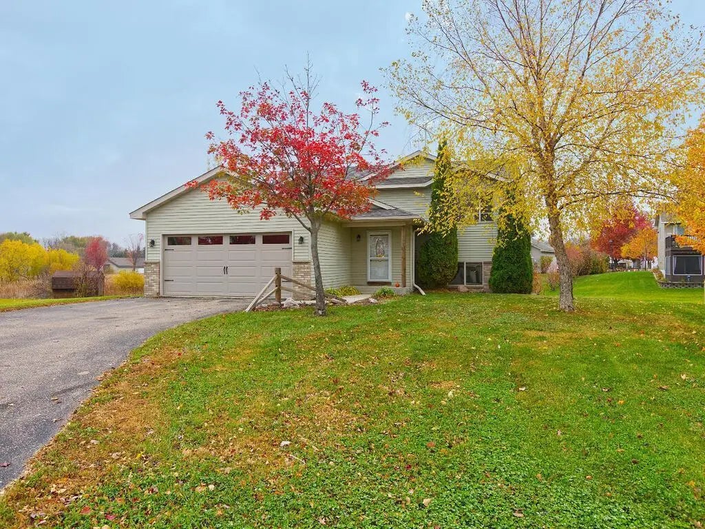 151 8th Street S, Winsted