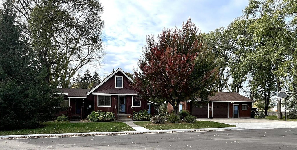 410 2nd Street N, Atwater