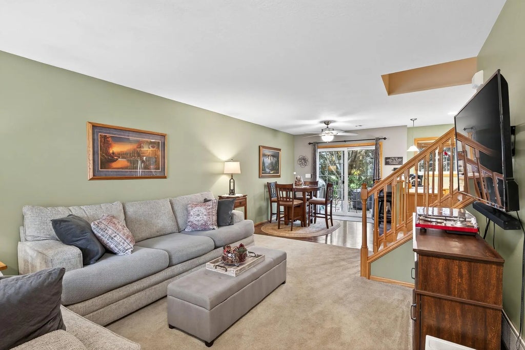 13744 Flay Avenue N, Hugo