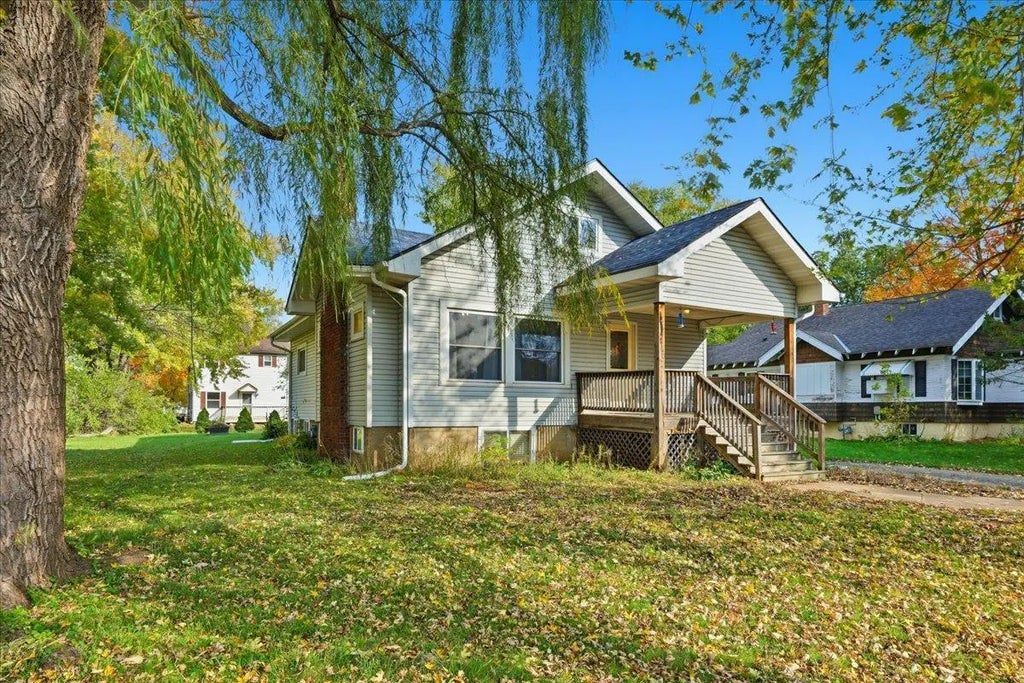 1190 Florence Street, Baldwin