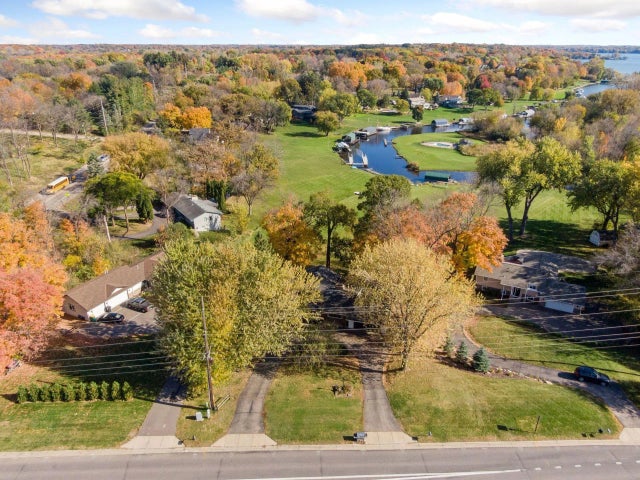 830 County Road 110 N, Minnetrista