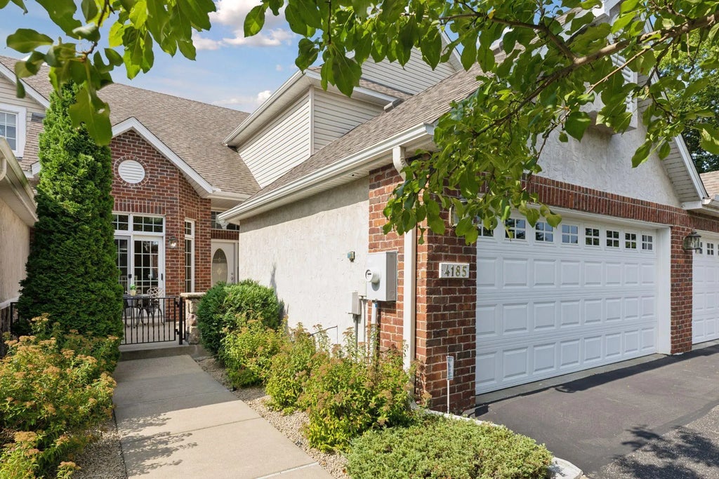 4185 Yuma Lane N, Plymouth