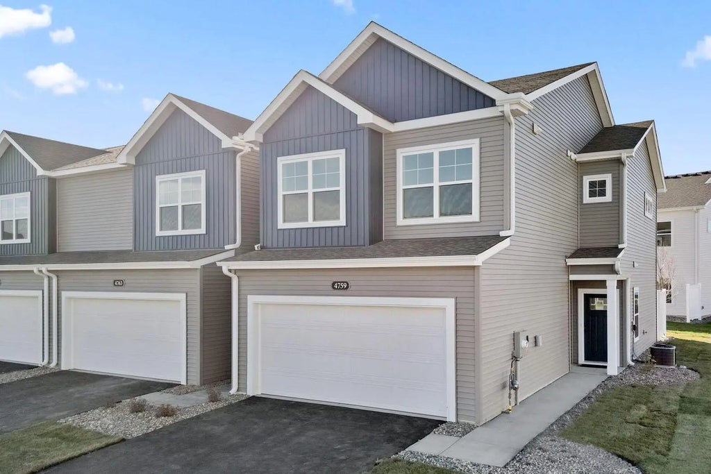 4759 Switchgrass Lane, Minnetrista