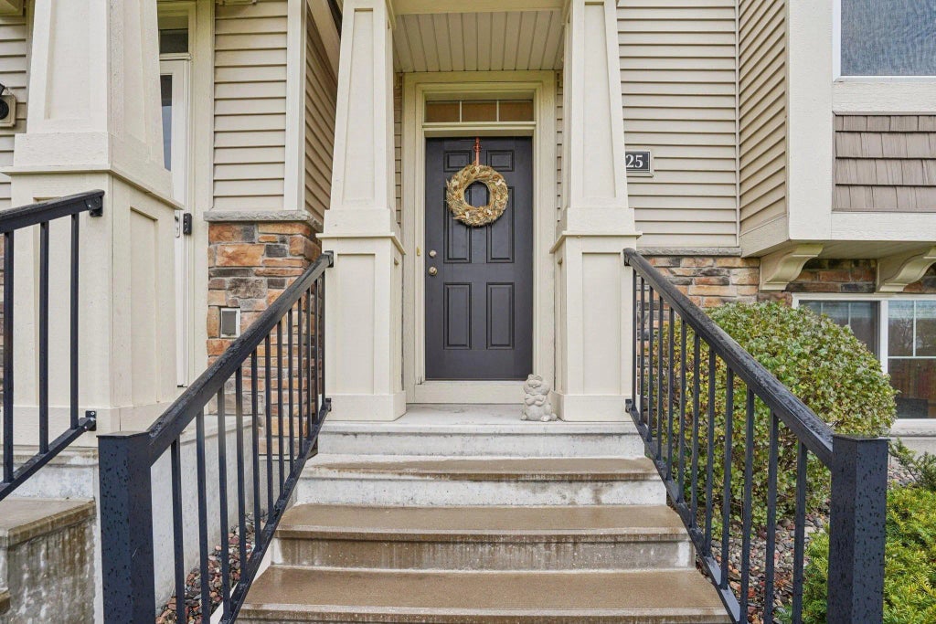 5125 95th Way N, Brooklyn Park