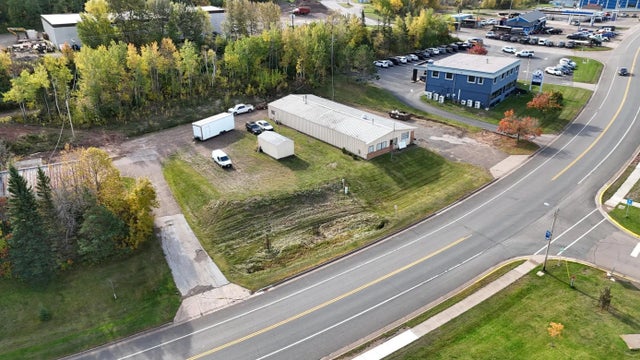 83 Outer Drive, Silver Bay