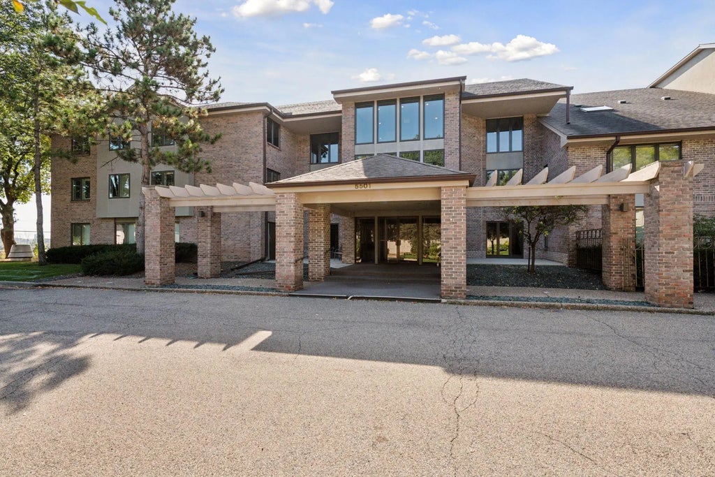 5501 Village Drive 203, Edina