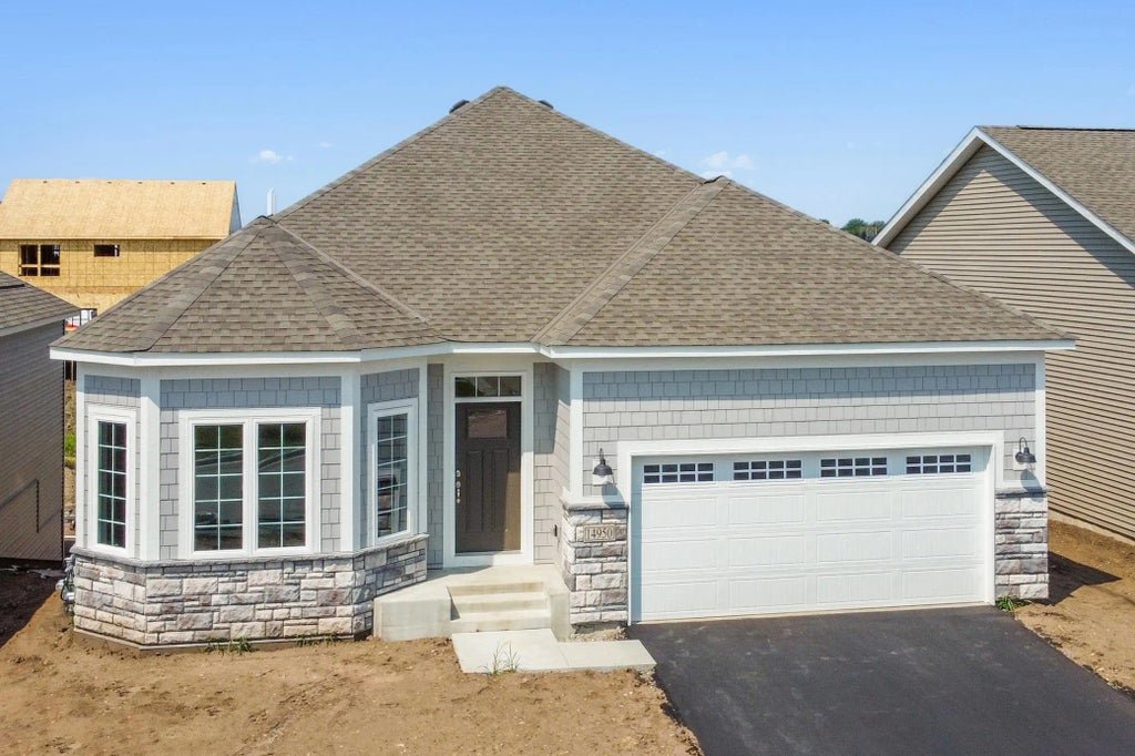 14830 Artaine Trail, Rosemount