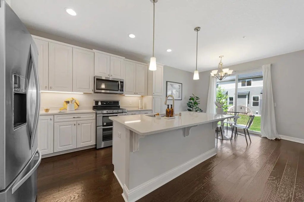 18145 Glassfern Lane, Lakeville