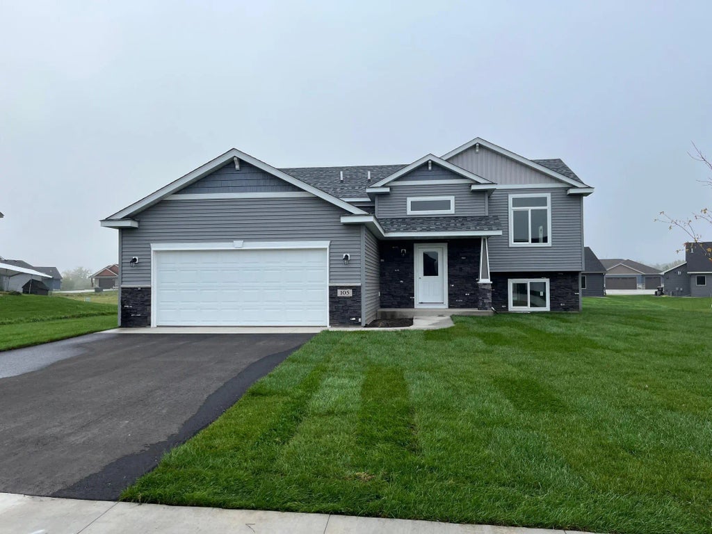 1804 Oak Pond Drive Nw, Sauk Rapids