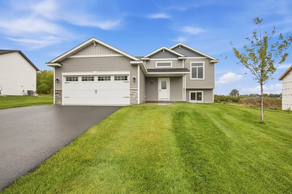 1804 Oak Pond Drive Nw, Sauk Rapids