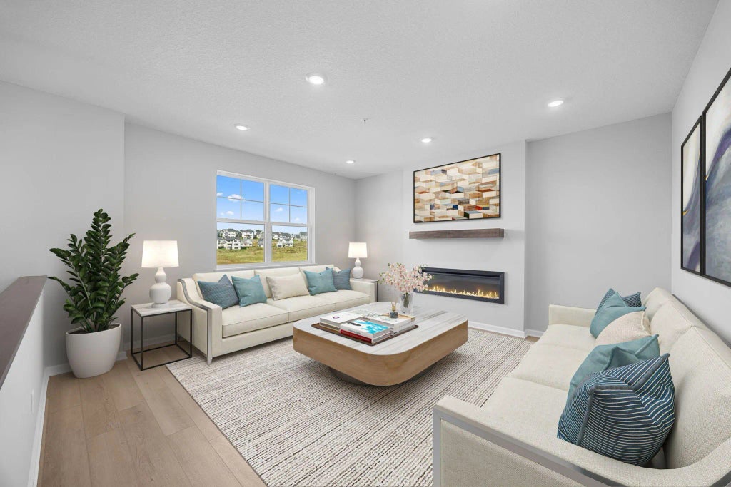 10387 Birchwood Circle, Victoria