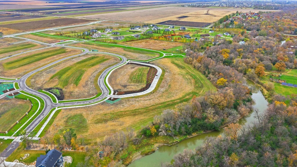 8160 Kirkwood Drive, Horace