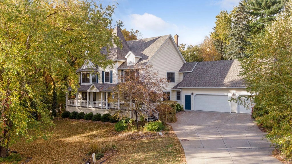 19 Meadow Lane, Dellwood