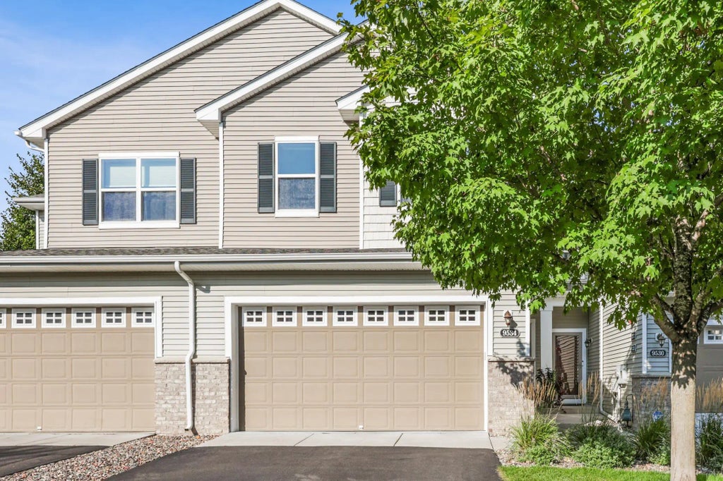 9534 Roosevelt Drive, Chanhassen