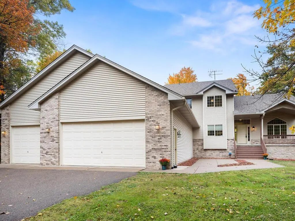 20107 Naples Street Ne, East Bethel