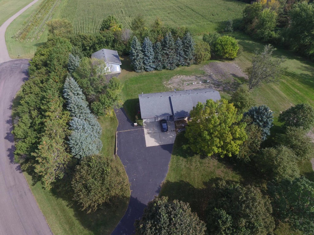 4300 Michelle Street, New Prague